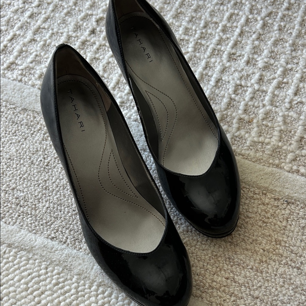 Tahari Black Patent Leather Heels
